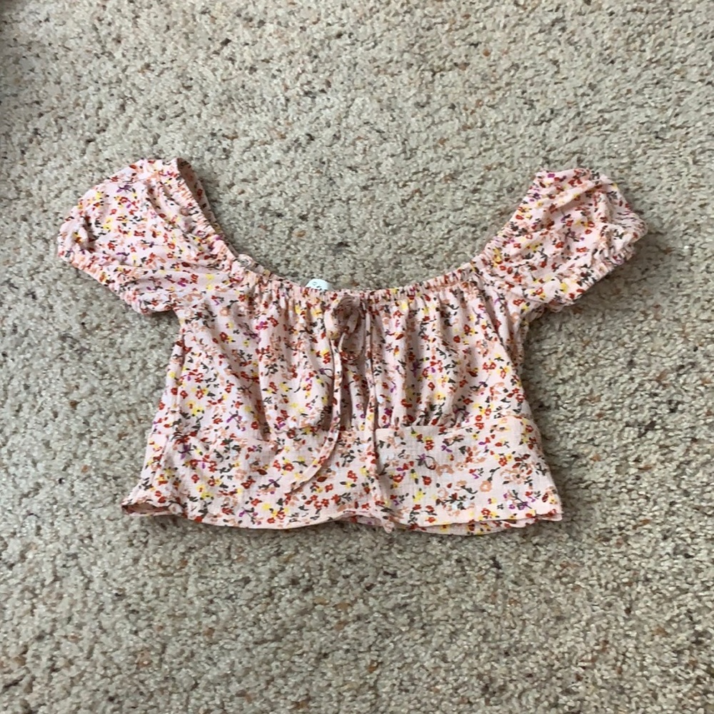 The cutest top I own! Size small!